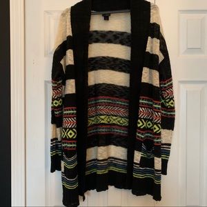 Long Patterned Cardigan Sweater - XL